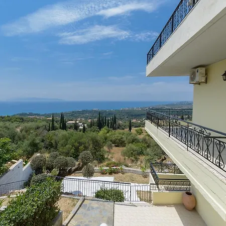 Aristea Apartment *